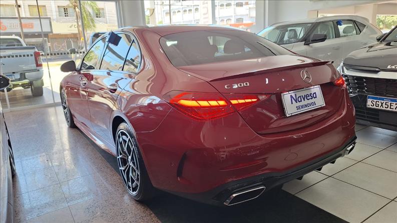  C 300  2.0 EQ Boost AMG Line 19