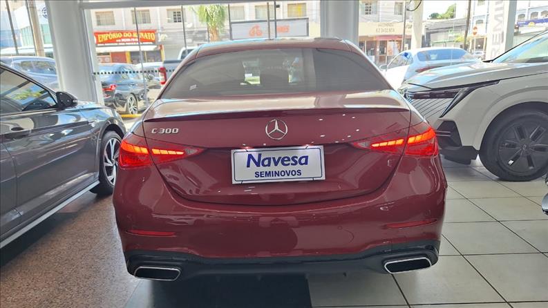  C 300  2.0 EQ Boost AMG Line 17