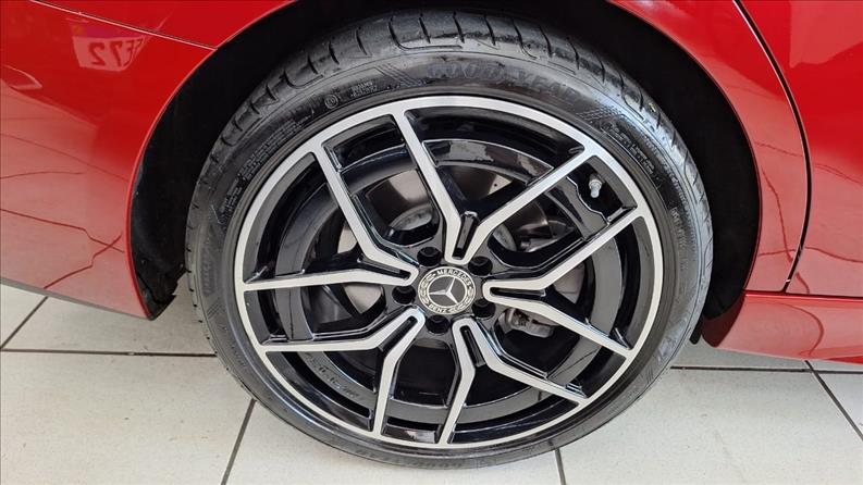  C 300  2.0 EQ Boost AMG Line 11