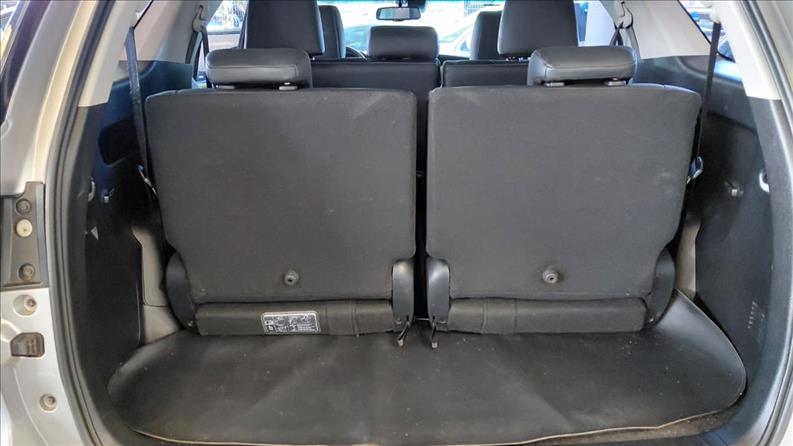  HILUX SW4  2.8 D-4d Turbo SRX 7L 4X4 4