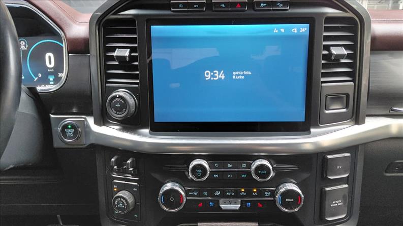  F-150  5.0 V8 CD Lariat FX4 6