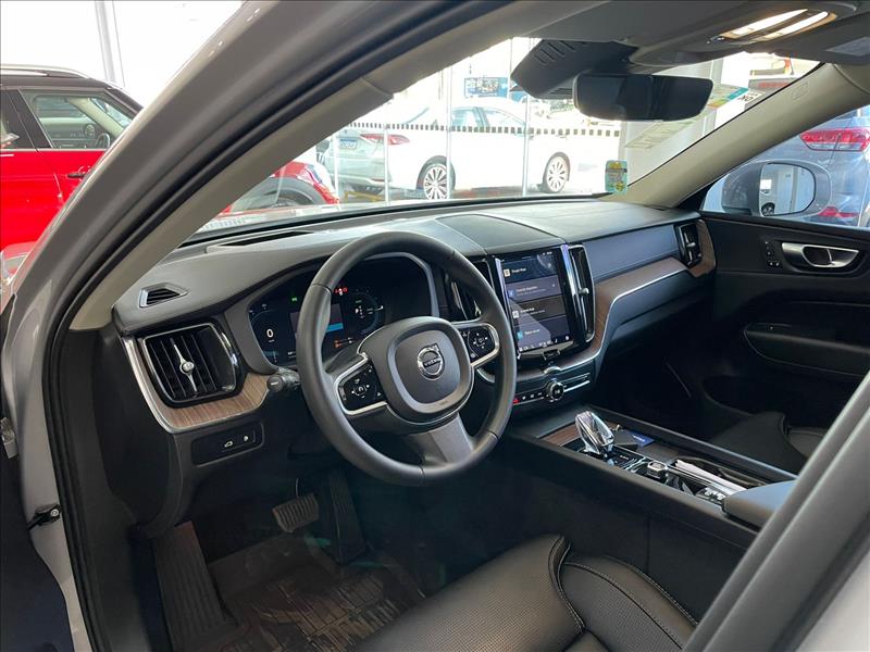  XC60  2.0 T8 Recharge Ultimate AWD Geartronic 8