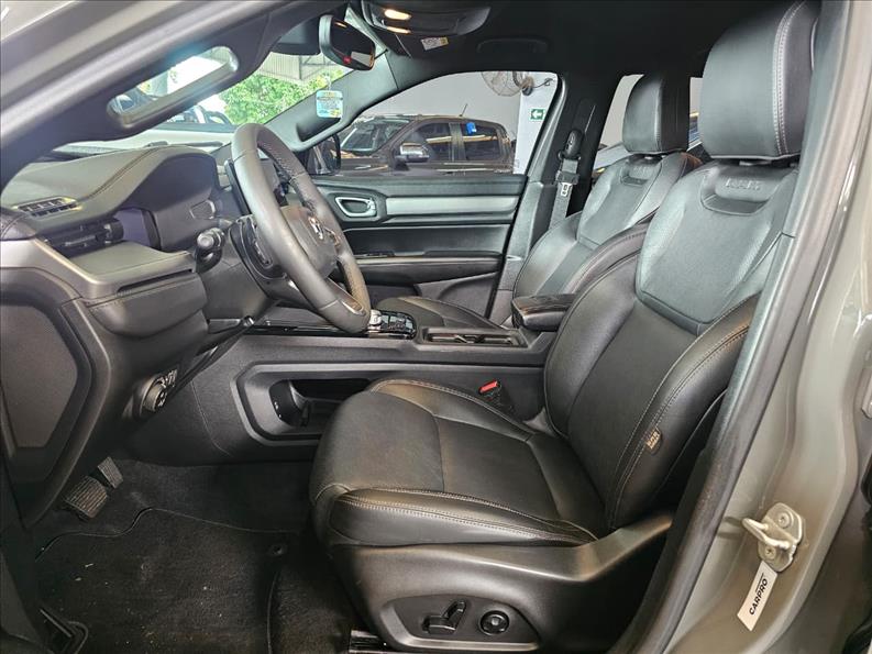  RAMPAGE  2.0 Hurricane 4 Turbo Rebel 4X4 7