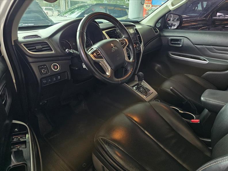  L200 TRITON  2.4 16V Turbo Sport HPE CD 4X4 5