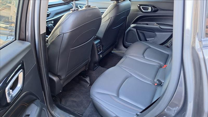  COMPASS  1.3 T270 Turbo Limited 4