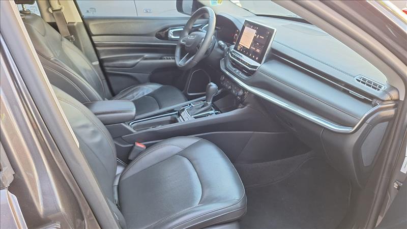  COMPASS  1.3 T270 Turbo Limited 9