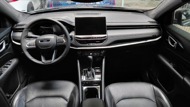  COMPASS  1.3 T270 Turbo Longitude 10