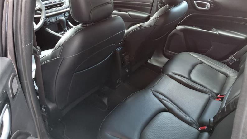  COMPASS  1.3 T270 Turbo Longitude 12