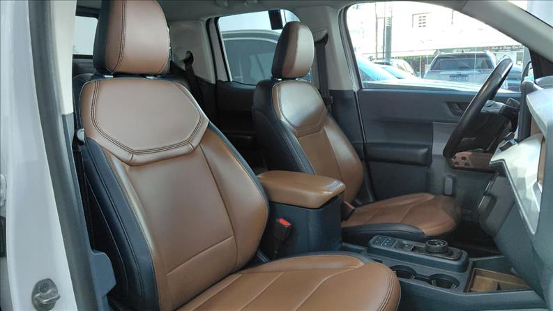  MAVERICK  2.0 Ecoboost Lariat FX4 5