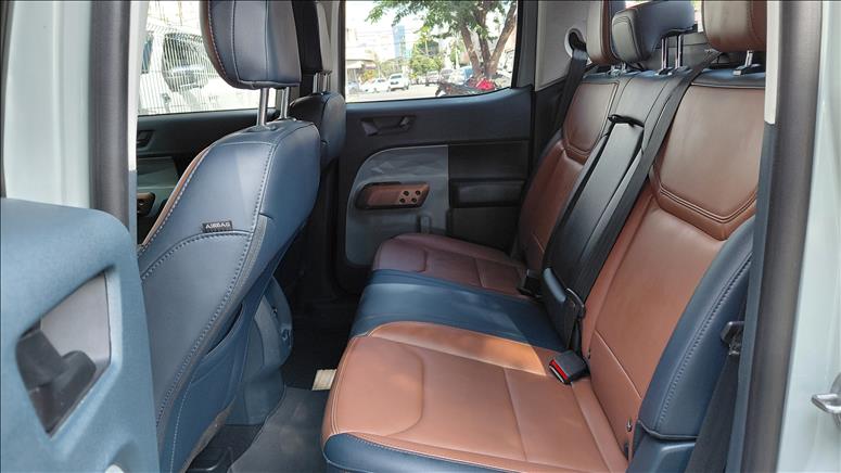  MAVERICK  2.0 Ecoboost Lariat FX4 12