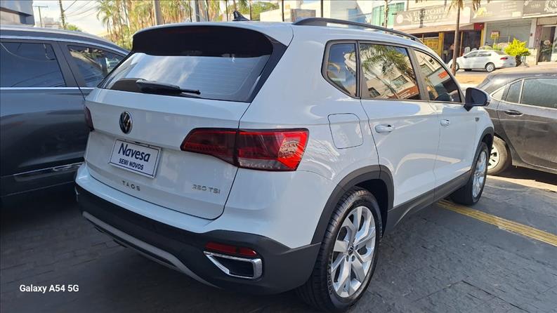  TAOS  1.4 250 TSI Comfortline 13