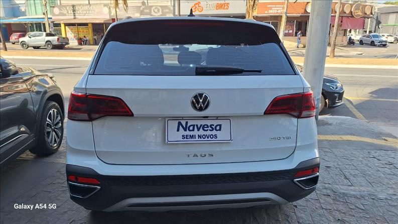  TAOS  1.4 250 TSI Comfortline 14