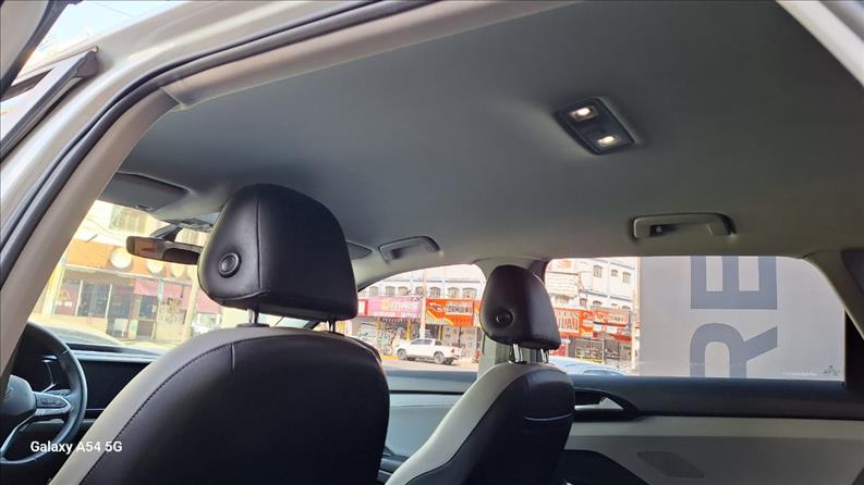  TAOS  1.4 250 TSI Comfortline 9