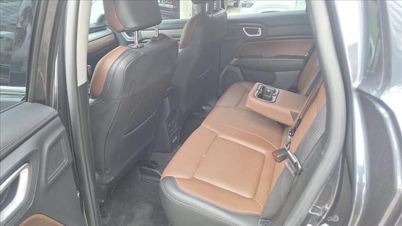  RAMPAGE  2.0 Hurricane 4 Turbo Laramie 4X4 8