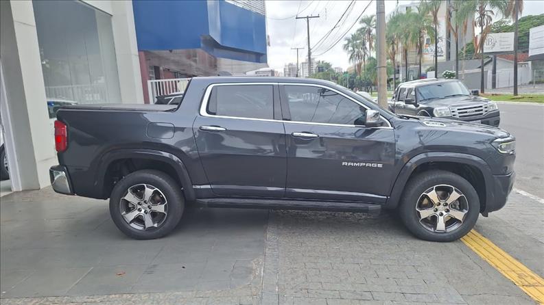  RAMPAGE  2.0 Hurricane 4 Turbo Laramie 4X4 9