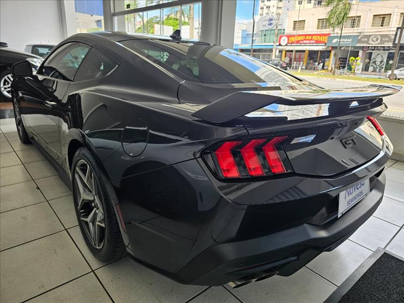  MUSTANG  5.0 V8 GT Performance 3