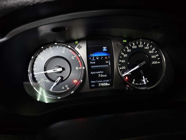  HILUX  2.8 D-4d Turbo CD SRV 4X4 7