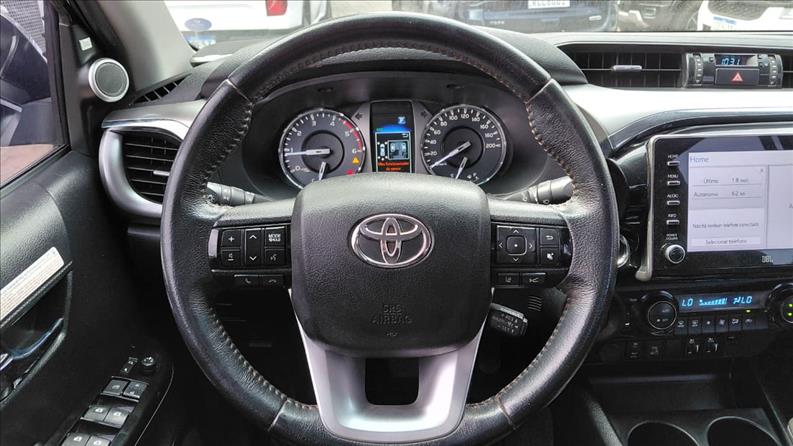  HILUX  2.8 D-4d Turbo CD SRX 4X4 7