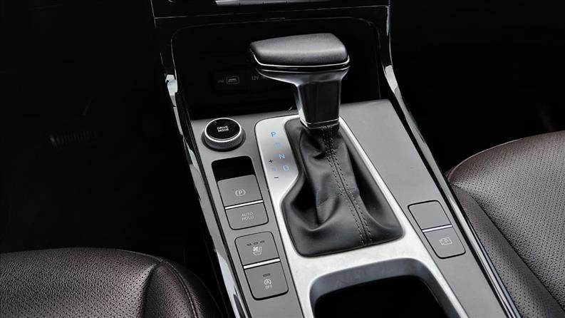  CRETA  1.0 Tgdi Platinum 11