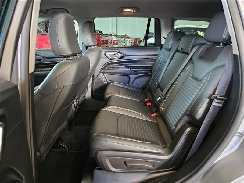  COMMANDER  1.3 T270 Turbo Longitude 7