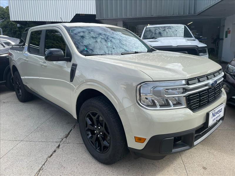  MAVERICK  2.0 Ecoboost Lariat FX4 1