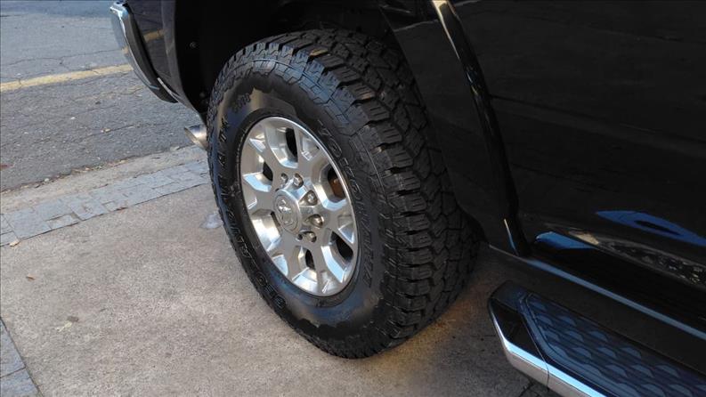  3500  6.7 I6 Turbo Laramie CD 4X4 14