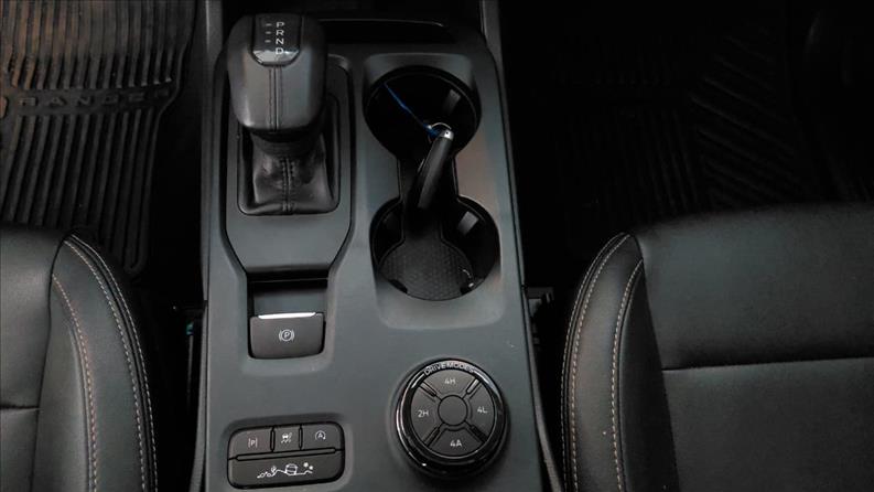  RANGER  3.0 V6 Turbo CD Limited 4X4 14
