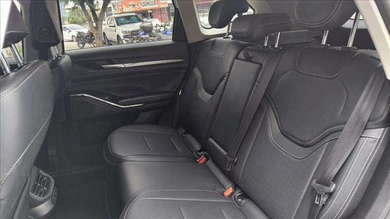  HAVAL H6  1.5 Phev Premium AWD E-traction 6