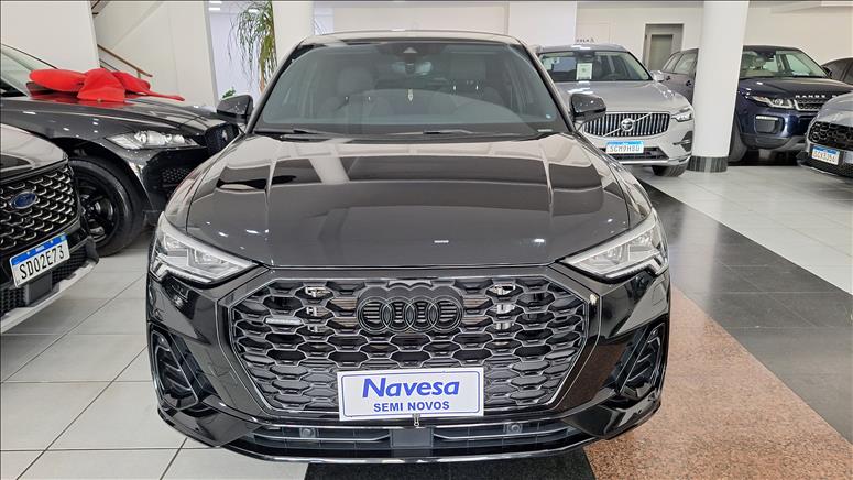  Q3  2.0 40 TFSI Sportback Anniversary Edition Quattro 1