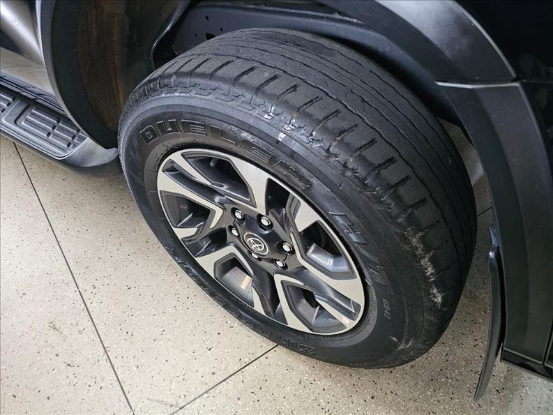  HILUX SW4  2.8 D-4d Turbo Diamond 7L 4X4 5