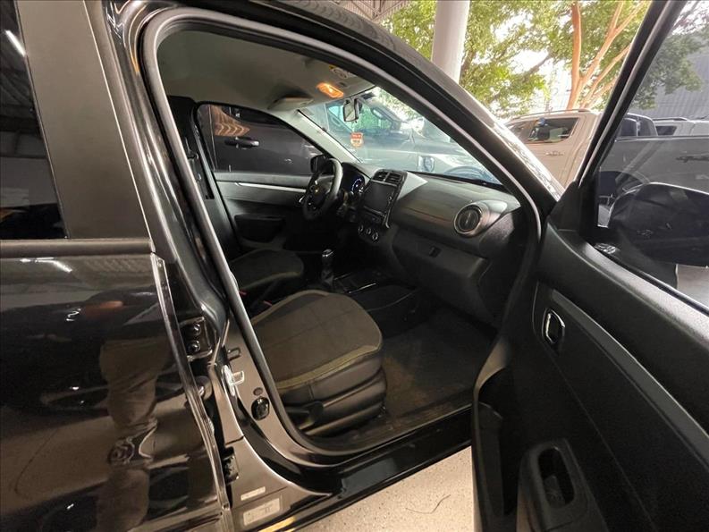  KWID  1.0 12V SCE Outsider 7