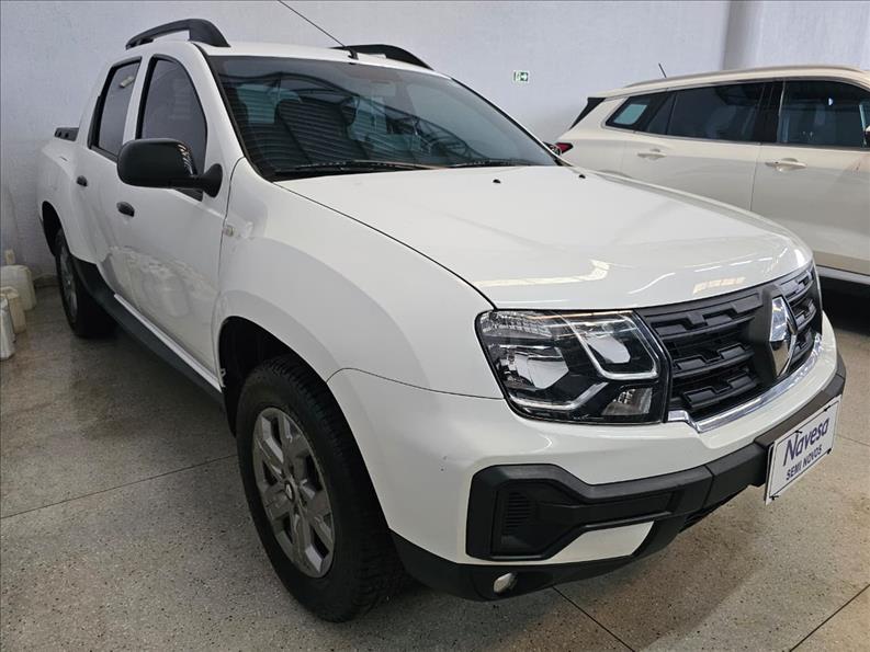  OROCH  1.6 16V SCE Intense 1