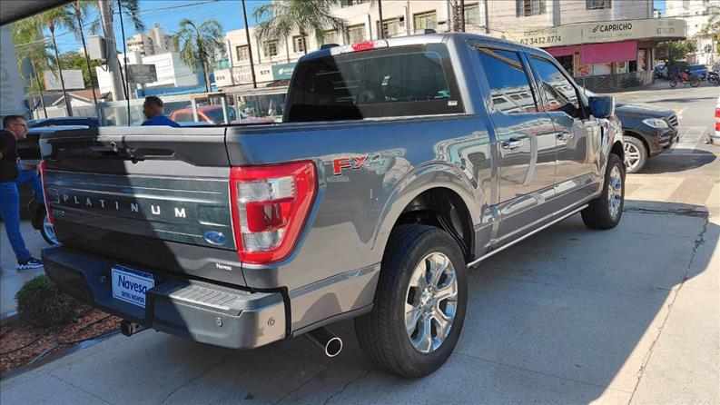  F-150  5.0 V8 CD Platinum FX4 3