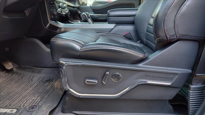  F-150  5.0 V8 CD Platinum FX4 7