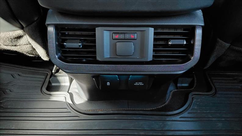  F-150  5.0 V8 CD Platinum FX4 11