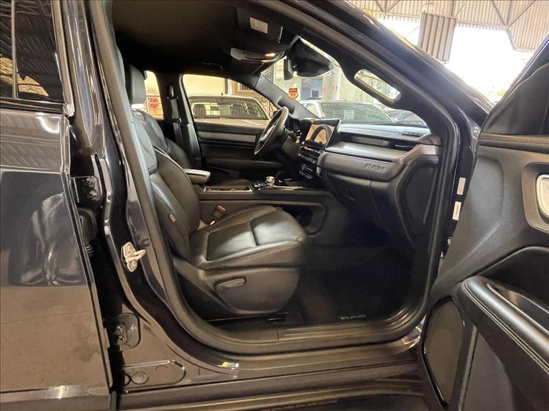  RAMPAGE  2.0 Turbo Rebel 4X4 8