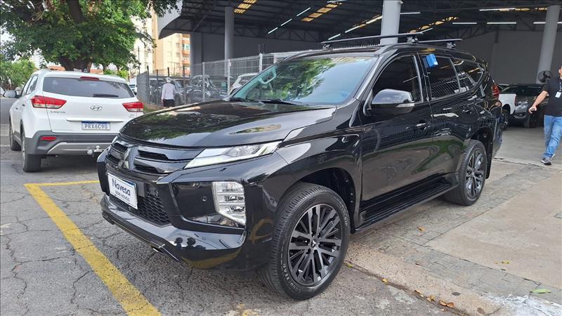  PAJERO SPORT  2.4 16V Mivec Turbo Legend Black AWD 