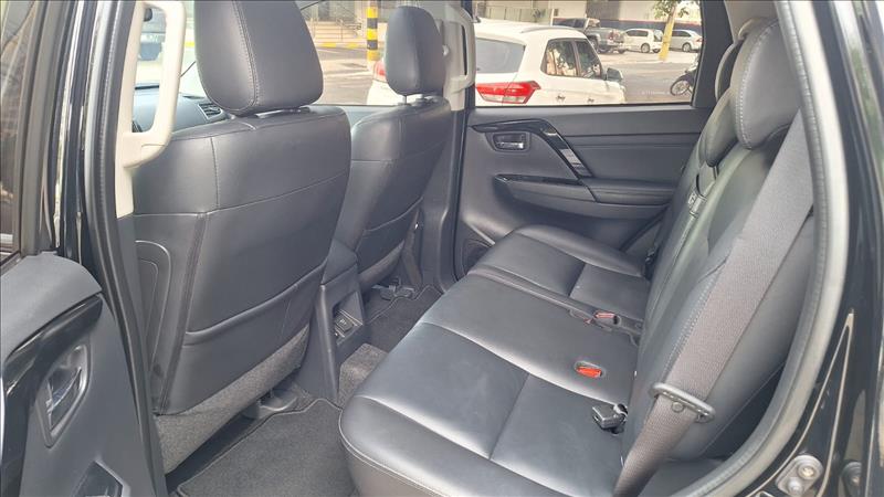  PAJERO SPORT  2.4 16V Mivec Turbo Legend Black AWD 13