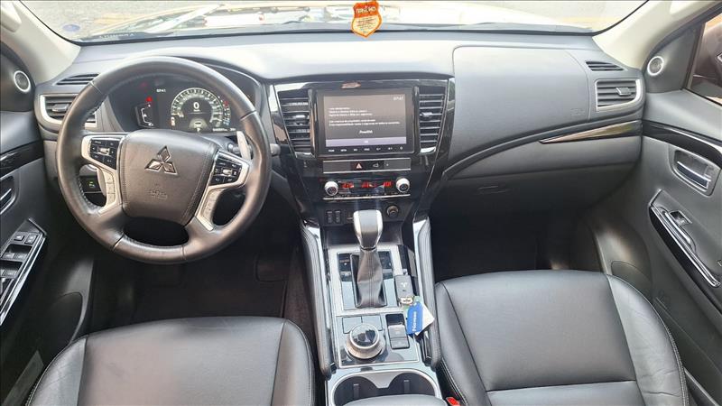  PAJERO SPORT  2.4 16V Mivec Turbo Legend Black AWD 14