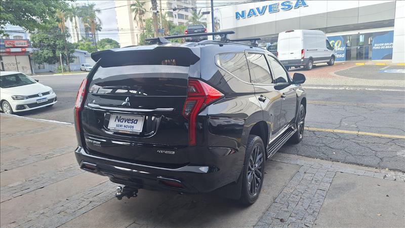  PAJERO SPORT  2.4 16V Mivec Turbo Legend Black AWD 16