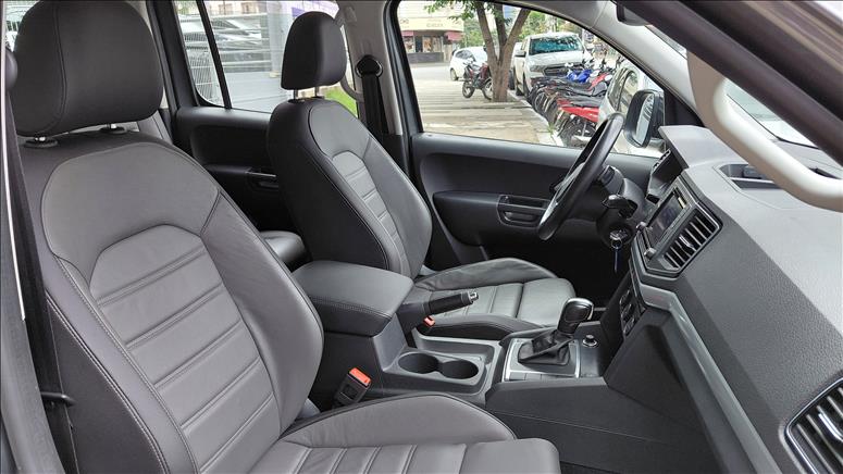  AMAROK  3.0 V6 TDI Highline CD 4motion 10