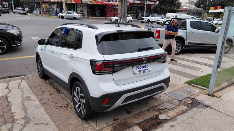  T-CROSS  1.0 200 TSI Comfortline 3