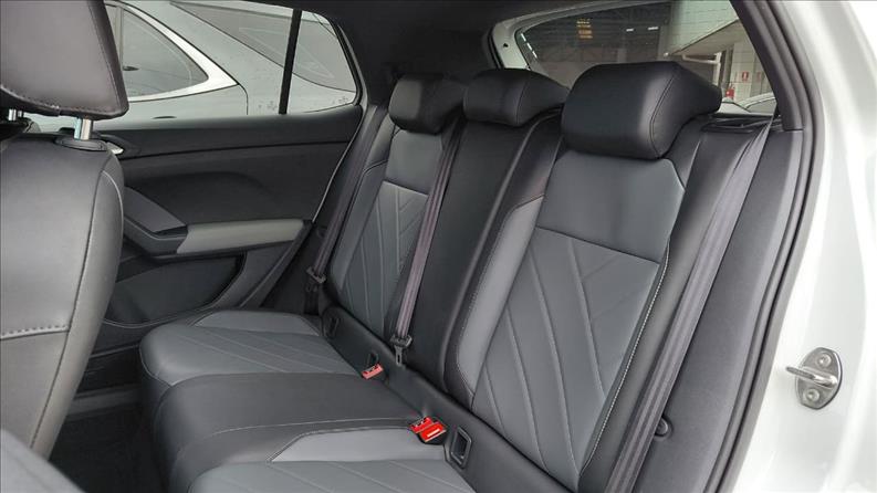  T-CROSS  1.0 200 TSI Comfortline 9