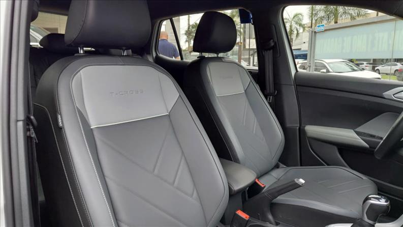  T-CROSS  1.0 200 TSI Comfortline 10