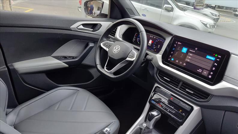  T-CROSS  1.0 200 TSI Comfortline 11