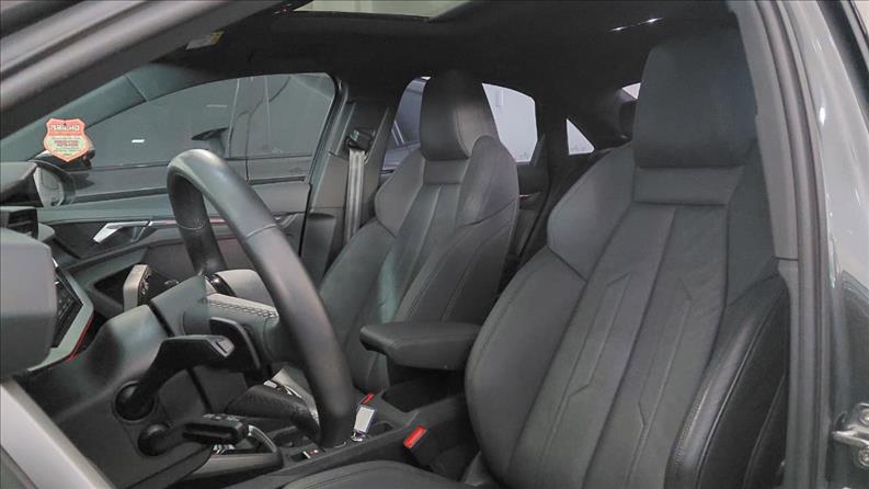  A3  2.0 40 TFSI Sedan S Line 4