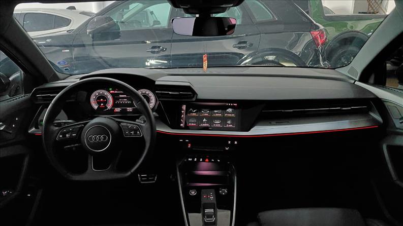  A3  2.0 40 TFSI Sedan S Line 7