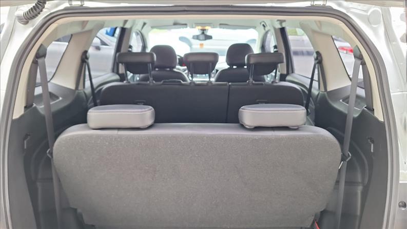  SPIN  1.8 Premier 8V 11