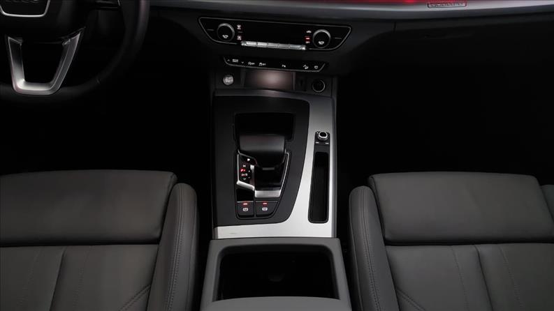  Q5  2.0 45 TFSI S-line Quattro S Tronic 7