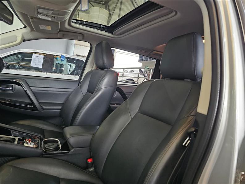  PAJERO SPORT  2.4 16V Mivec Turbo Legend Black AWD 7